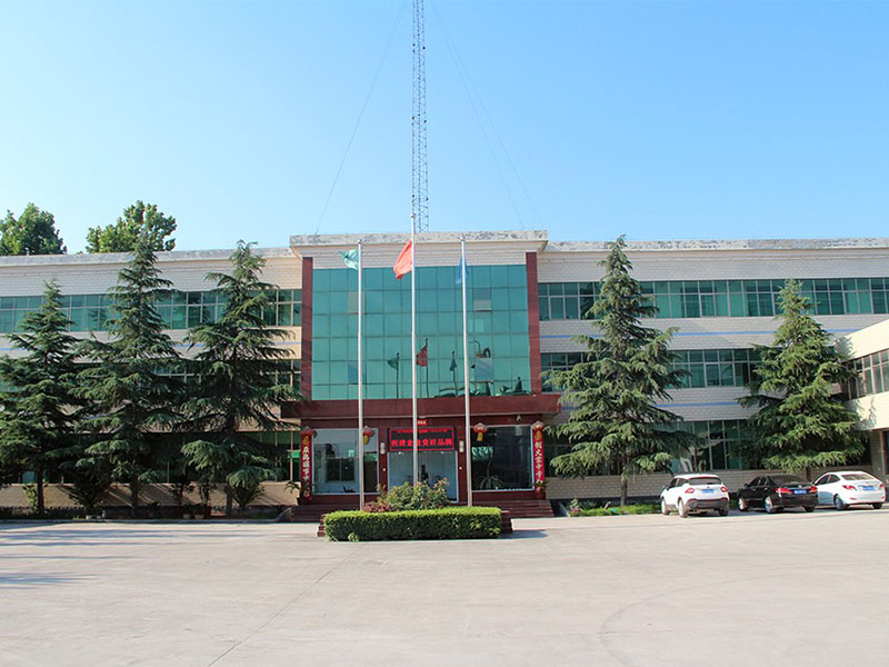 公司響應(yīng)國(guó)家環(huán)保要求，對(duì)企業(yè)進(jìn)行土壤檢測(cè)，各項(xiàng)檢測(cè)結(jié)果均達(dá)標(biāo)